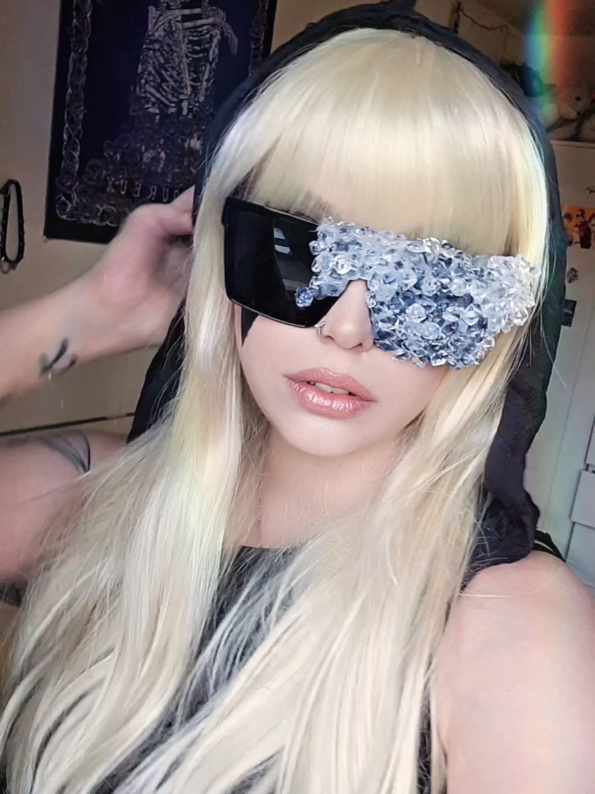 @June (Ayko)