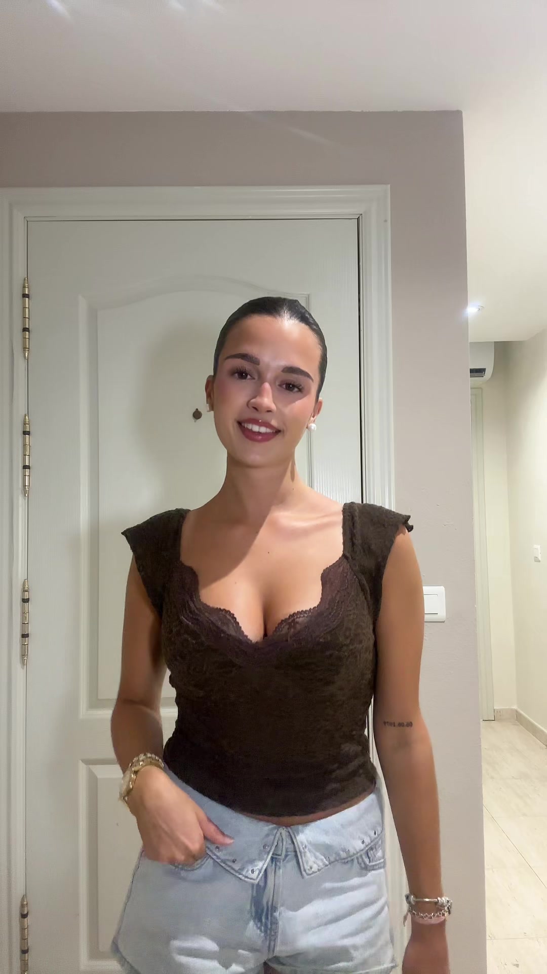 @JANA BEDOS
