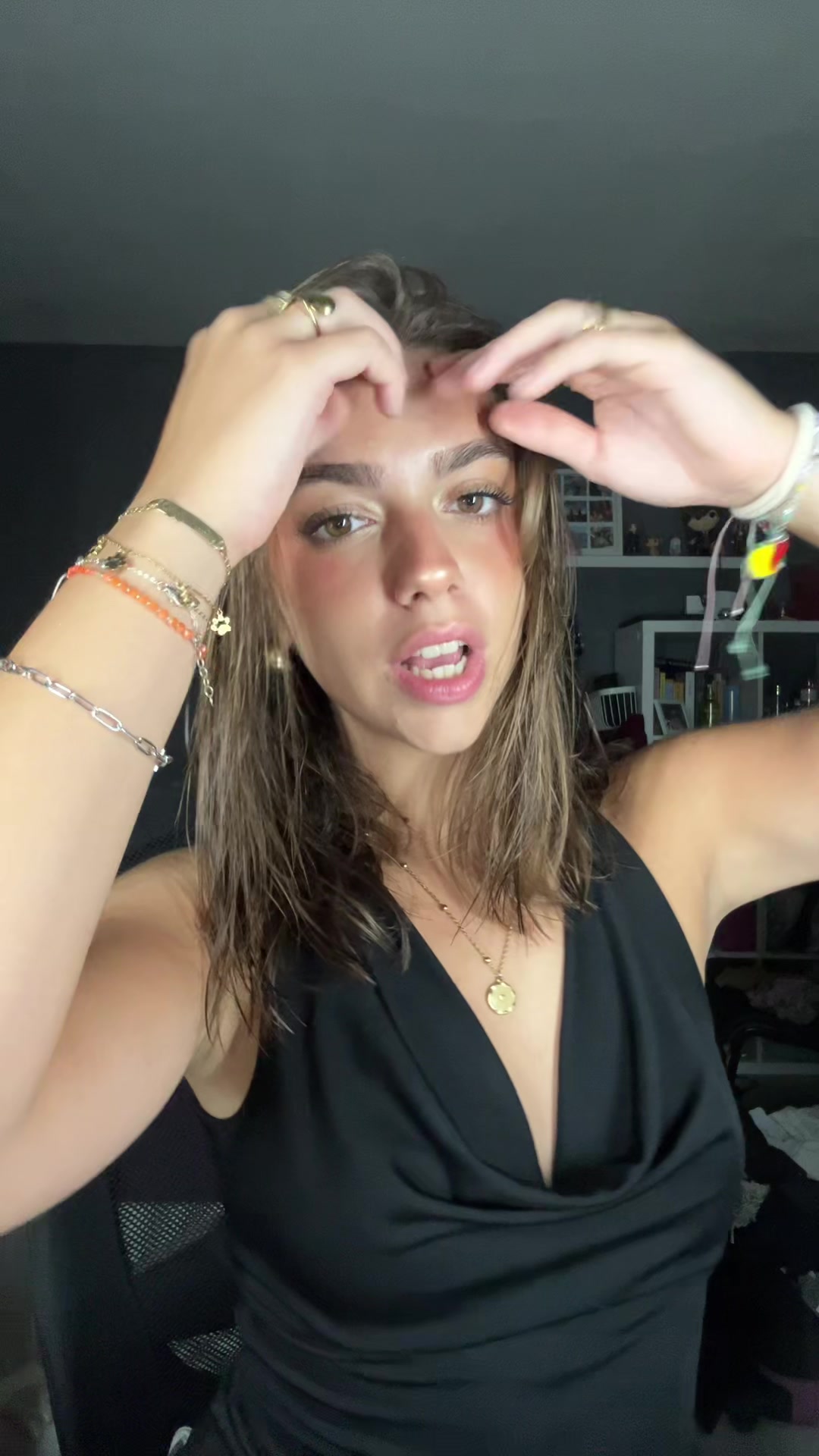 @Ari
