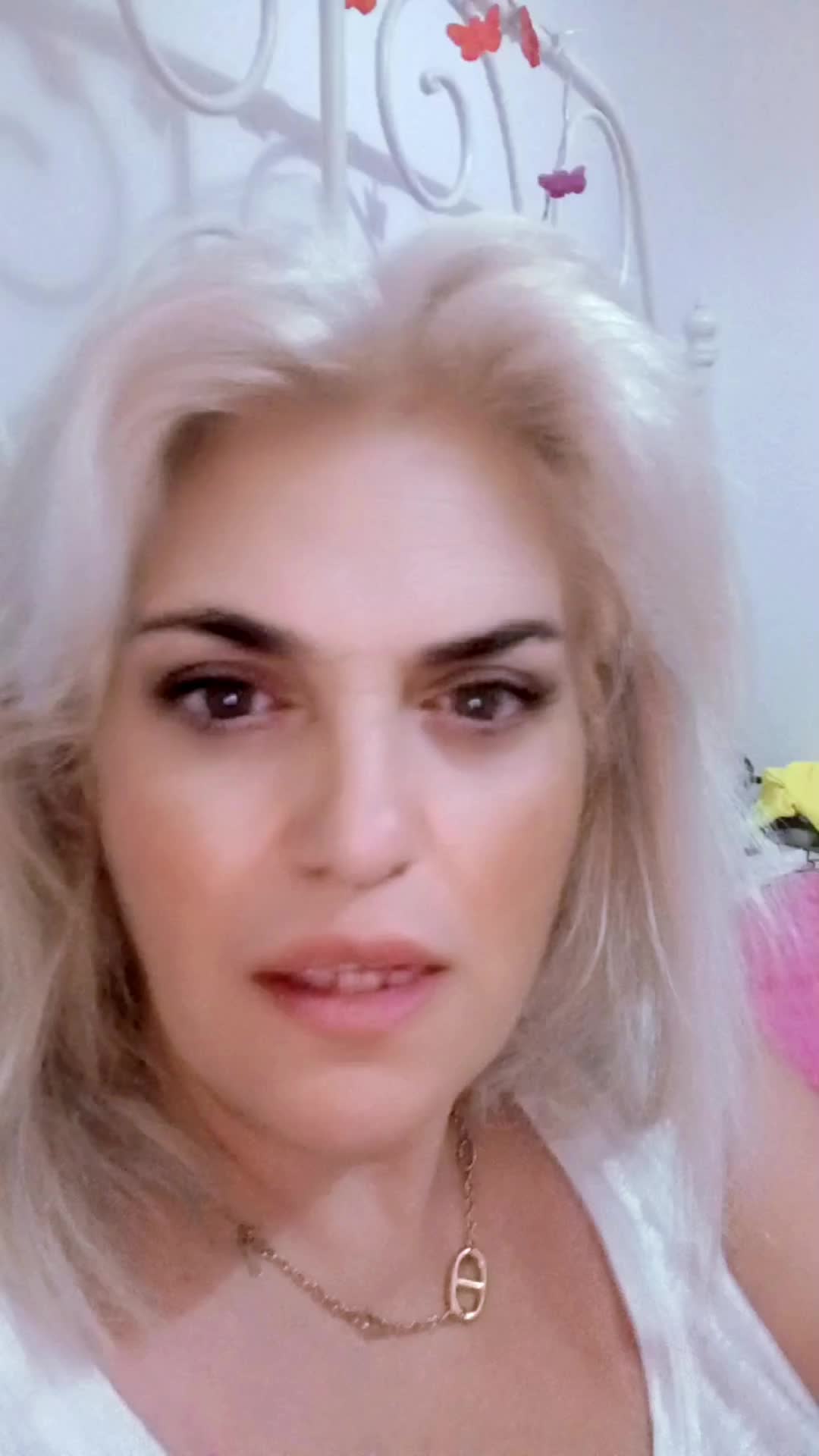 @eleftheria kakourgiotou