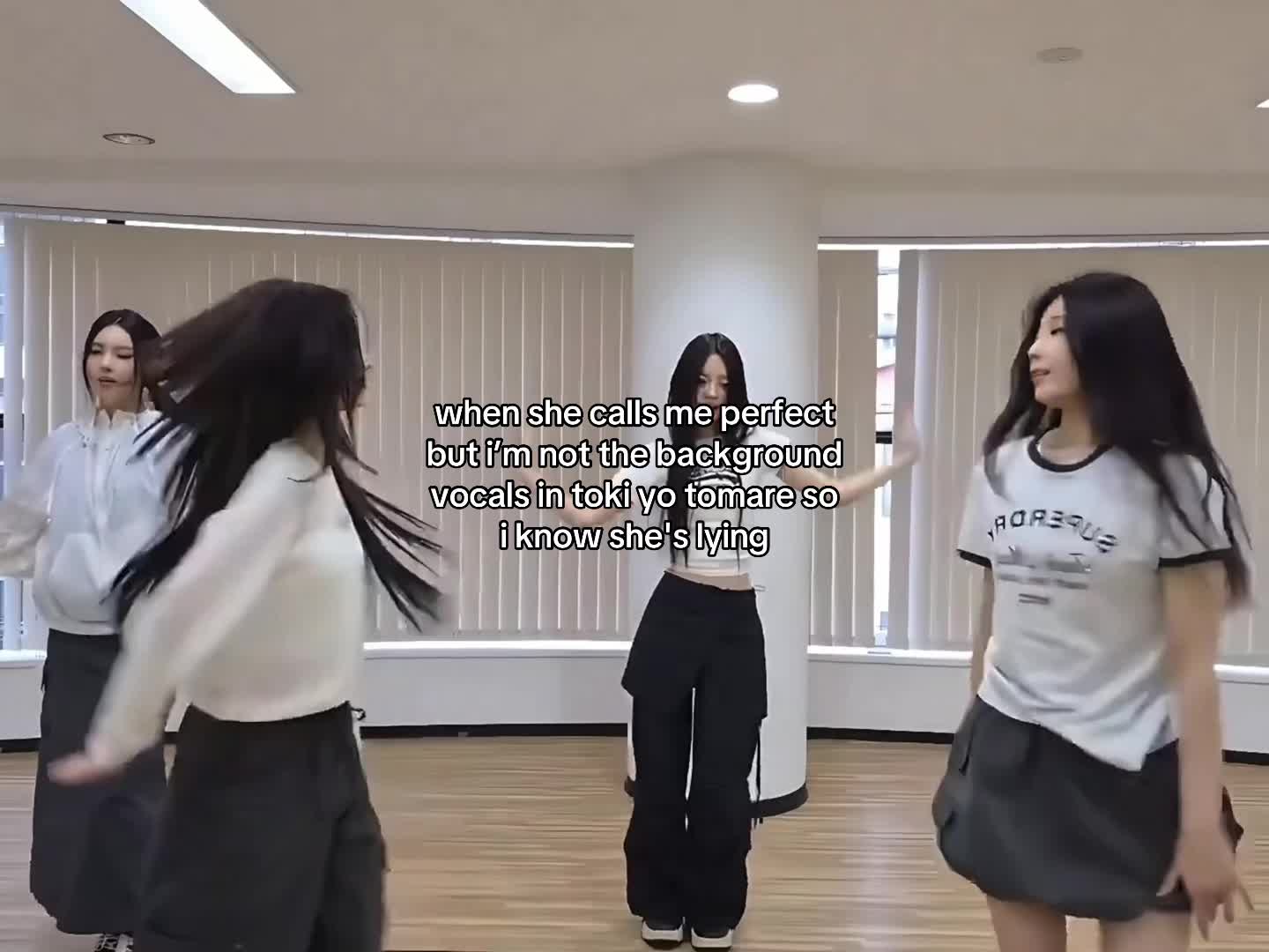 @֪ 🪽 ׁ ۪| fanpage for illit