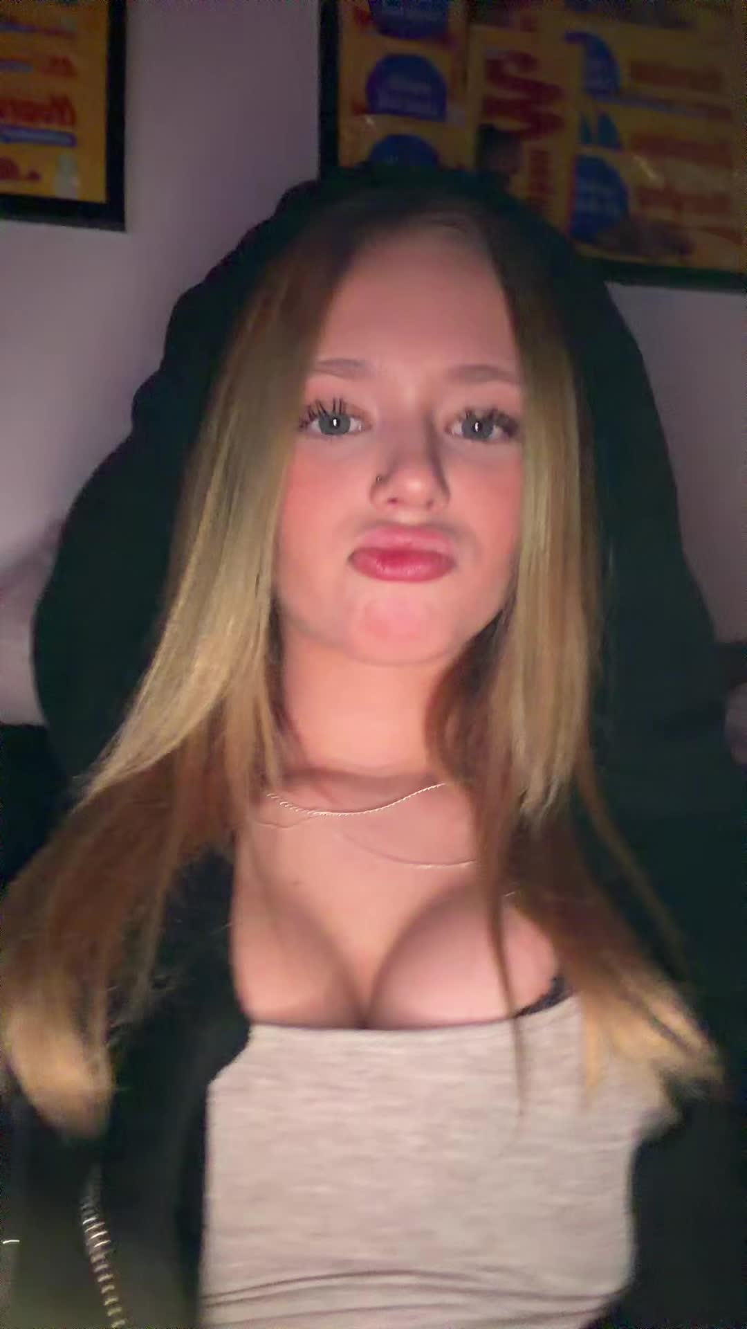 @𝐄𝐥𝐥𝐢𝐧𝐨𝐫𝐢𝐬𝐡🎀💯