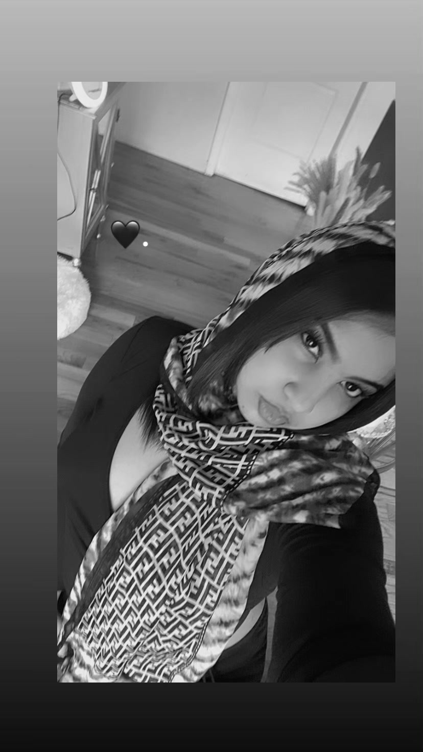 @DAY🧿.