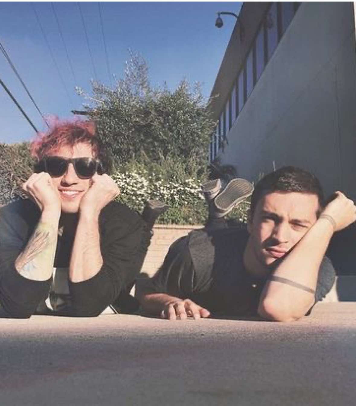 @ray 🐾🌸|-/