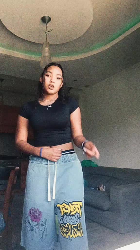 @Esther🇩🇴🇩🇴