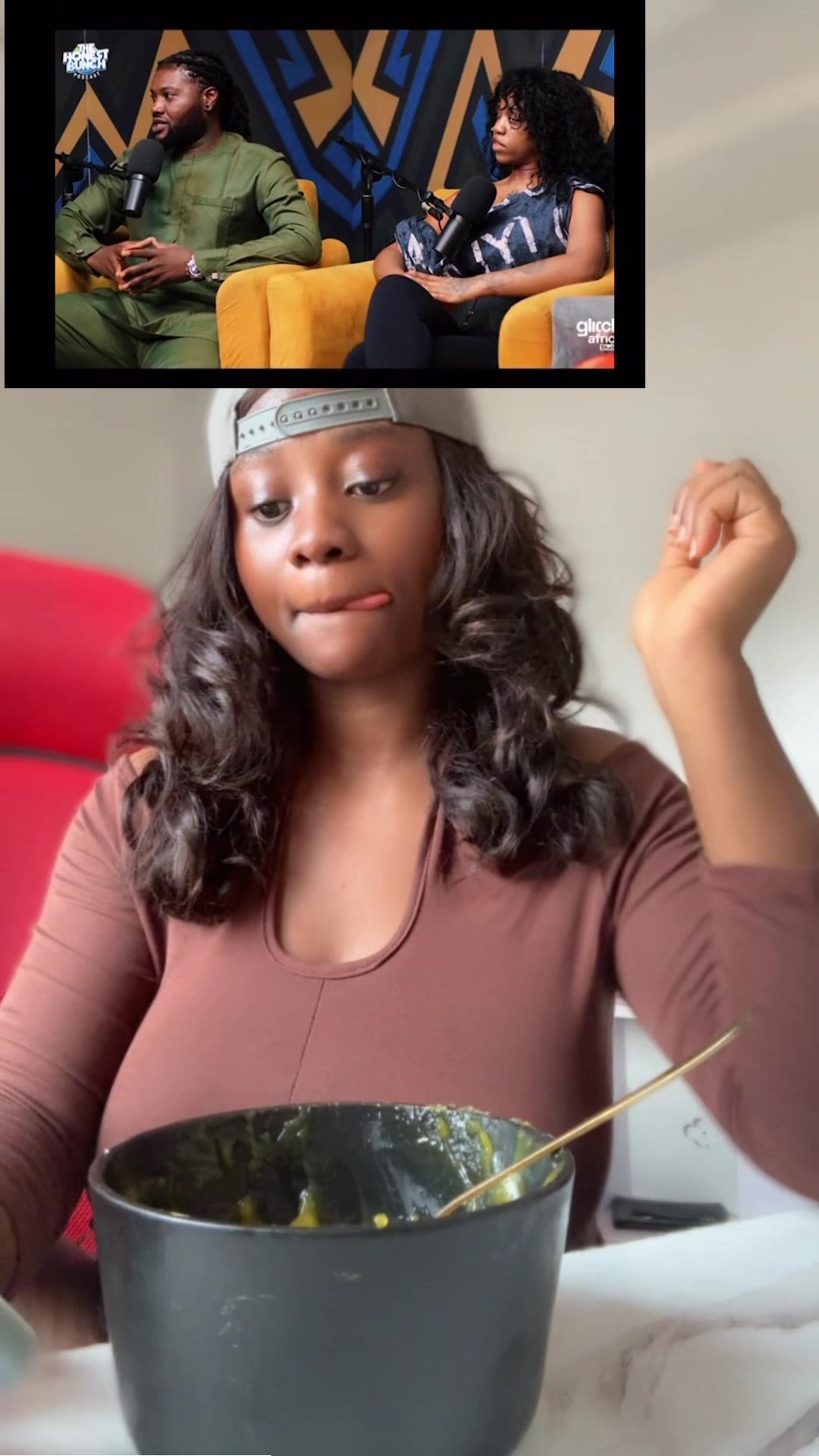 @Regiescoop the bonnet girl