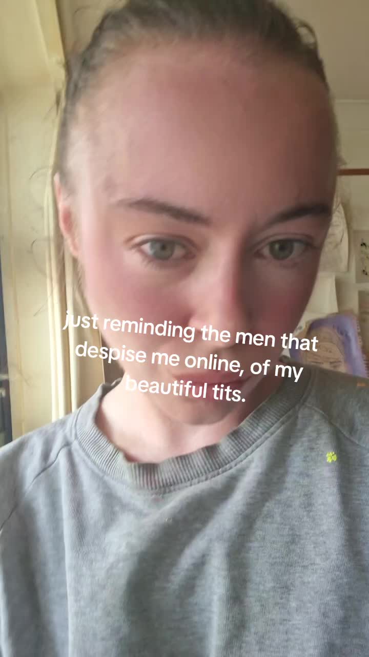 @lollyybmnqh