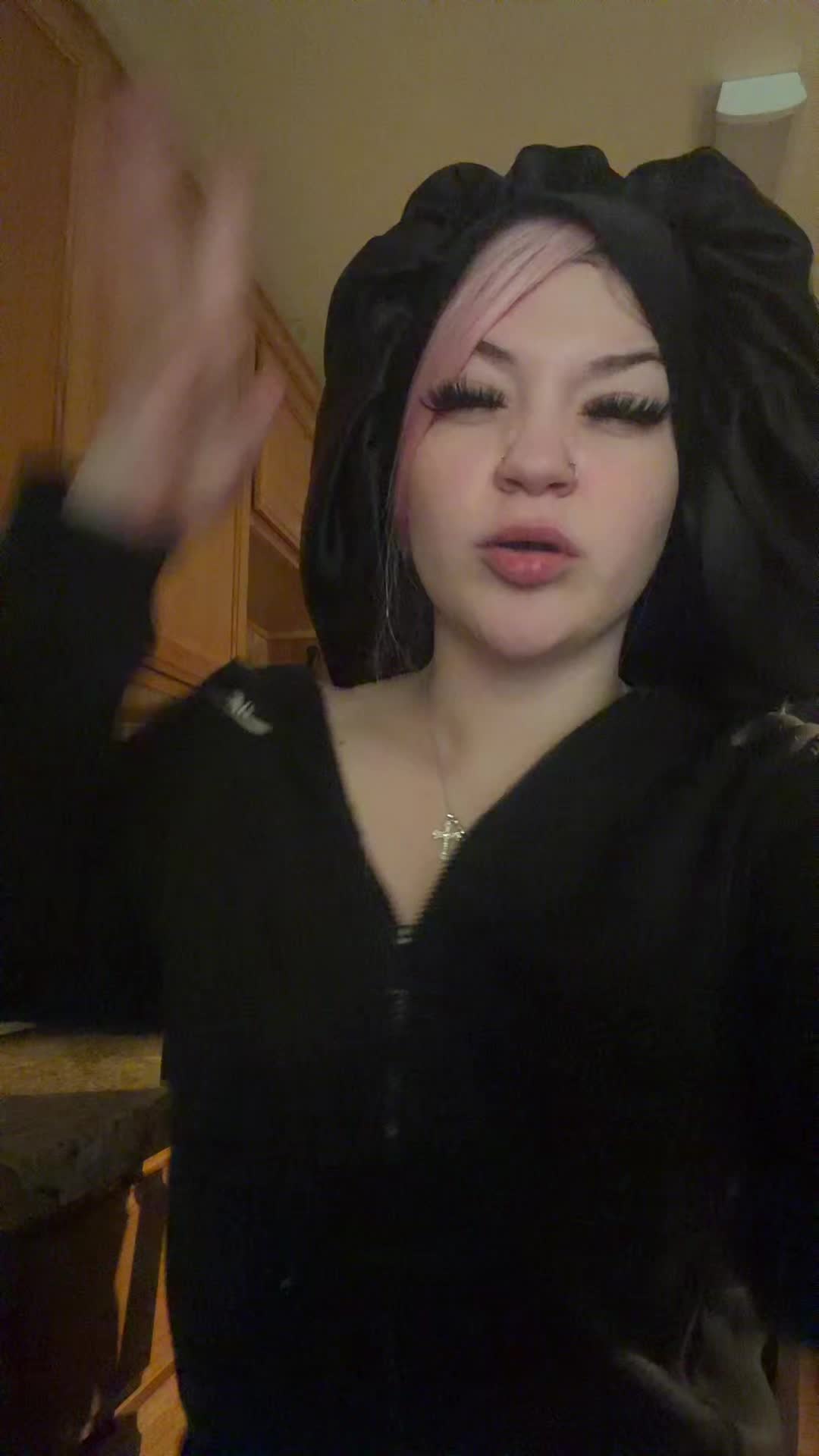 @vaaeh