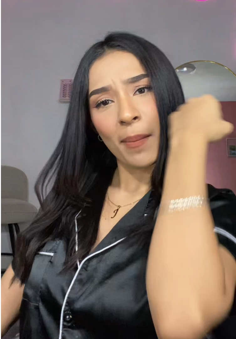 @JENN HERN&Aacute;NDEZ