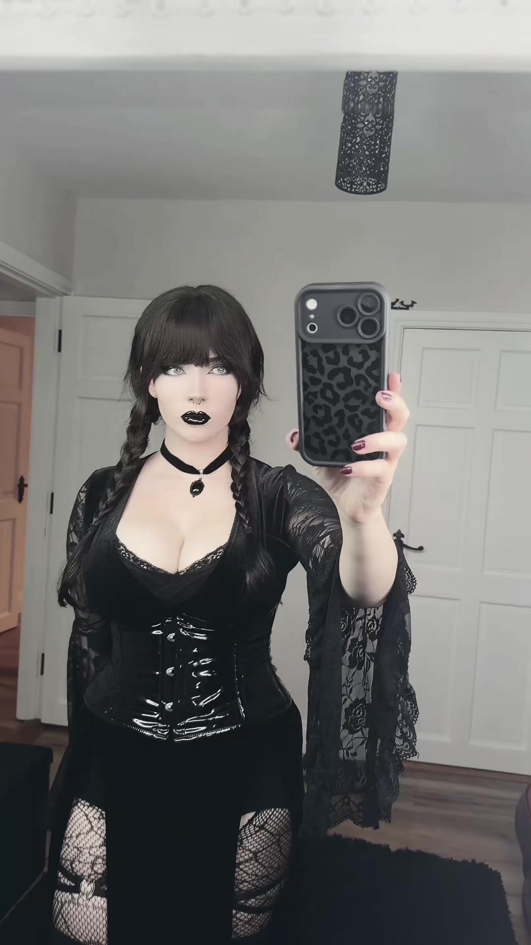 @Cutiegothxo