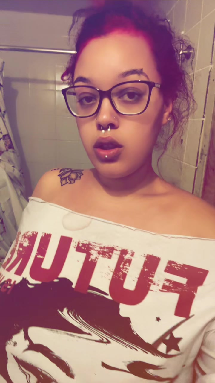 @thickbbria