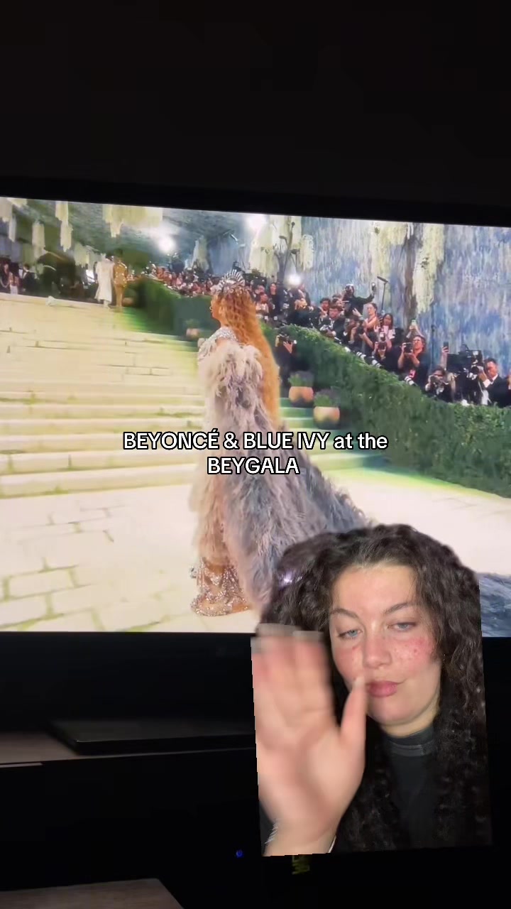 @Sarah 🐝