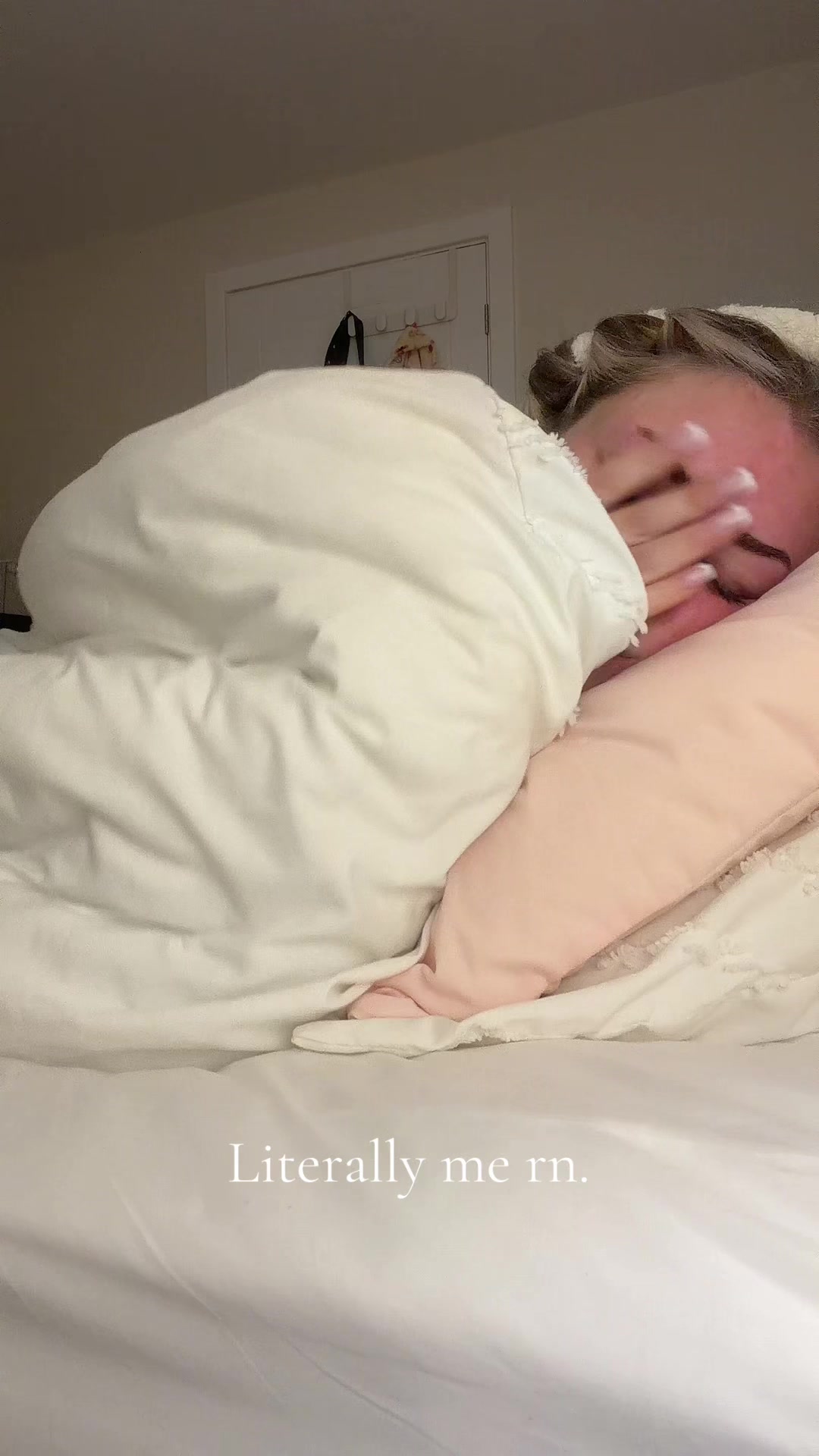 @caitlinleighhh