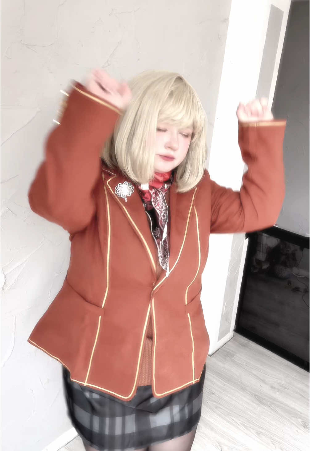 @ᴍɪɴᴏë ʕ•ᴥ•ʔ @DOKOMI