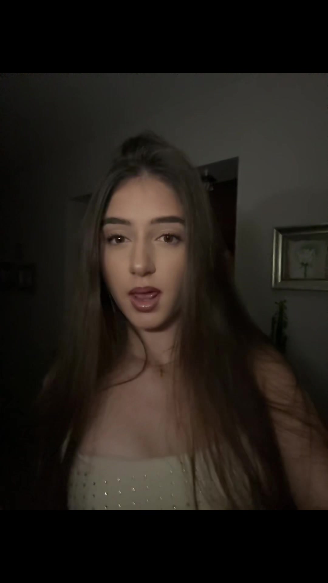 @user9371477253