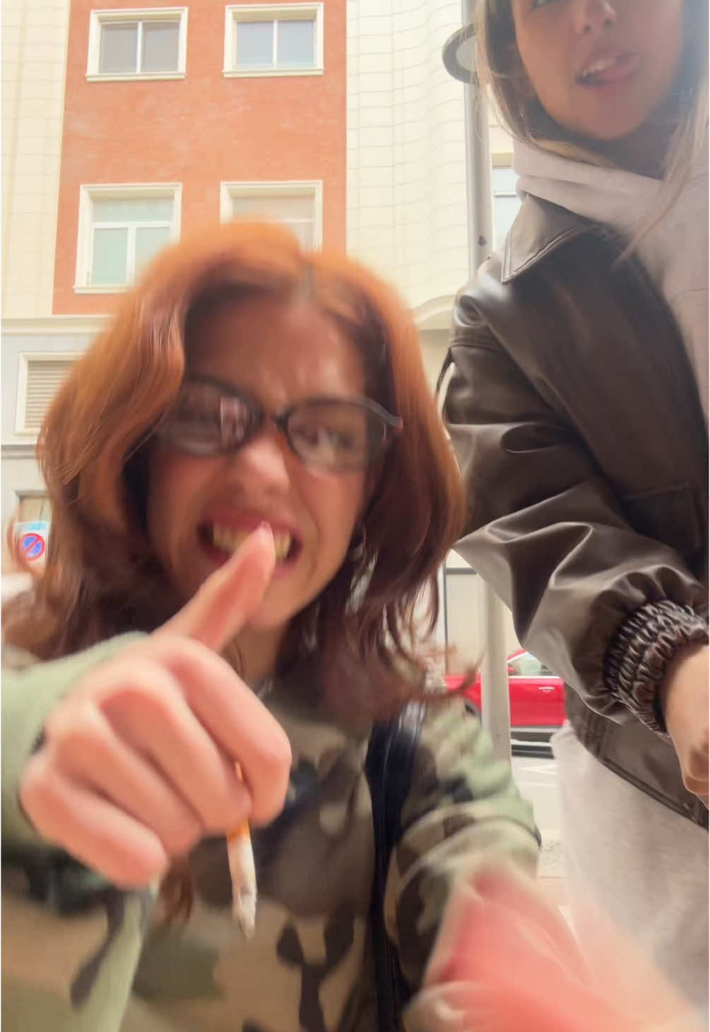 @Lara