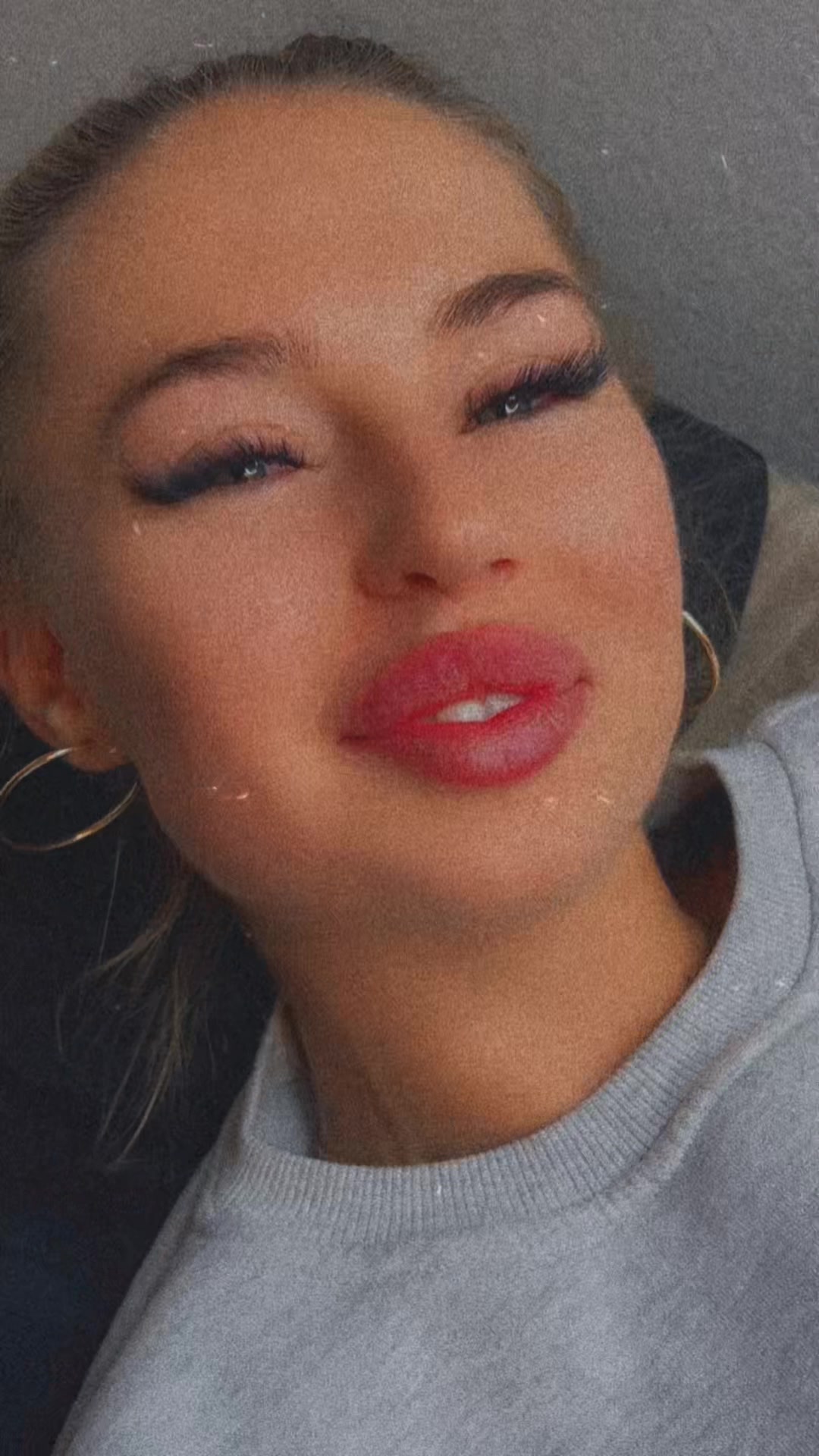 @𝔈𝔩𝔢𝔫𝔞💫