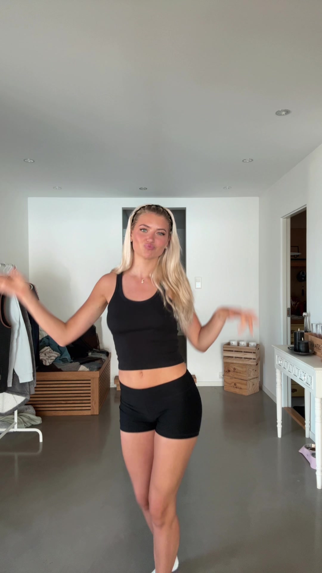 @Blondin_tea
