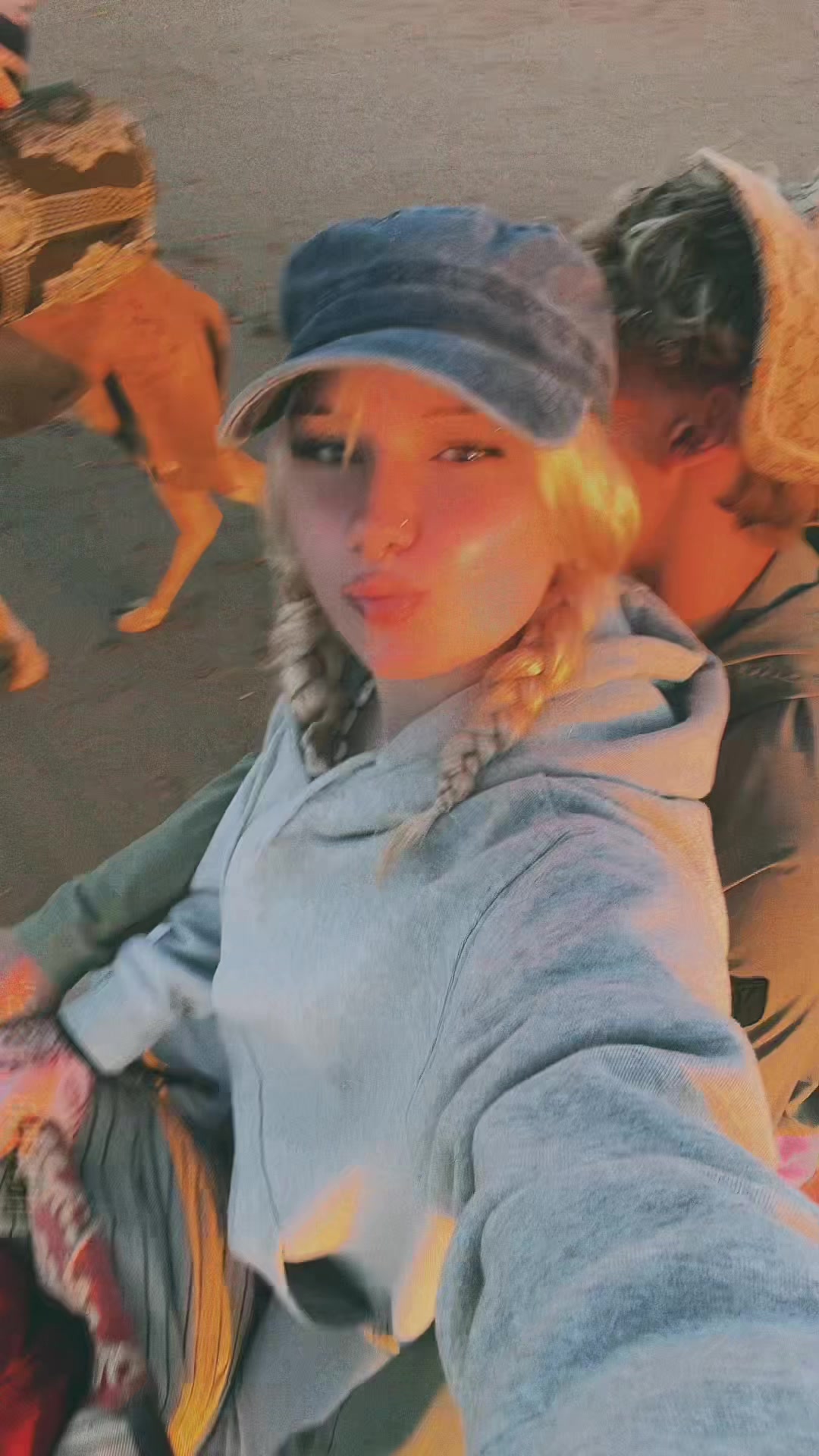 @🏃♀️➡️