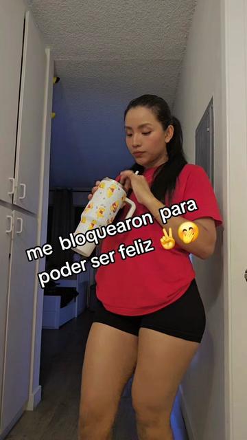 @ang&eacute;lica cardona