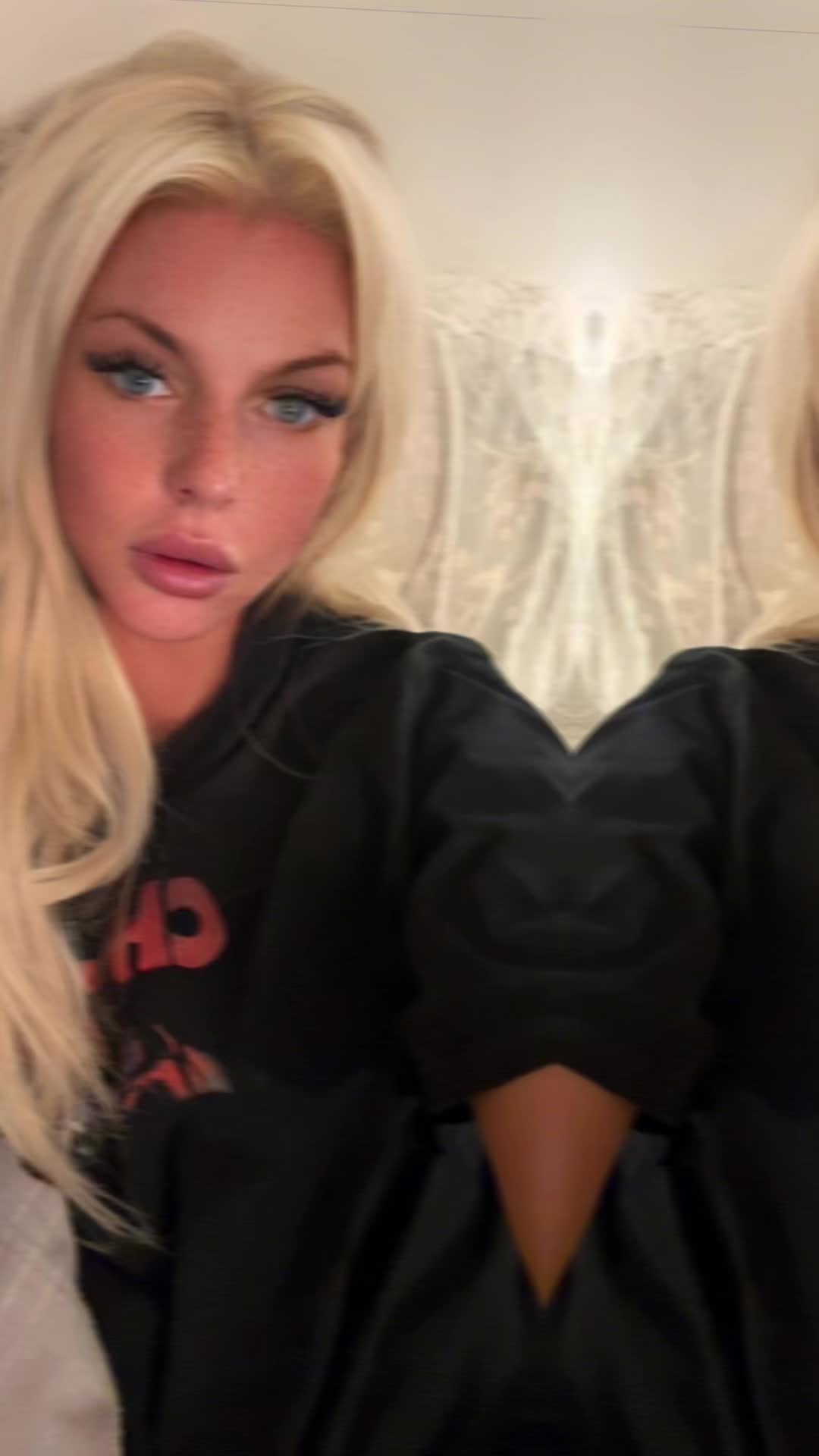 @Michelle Shelly Laura rogan 🖤