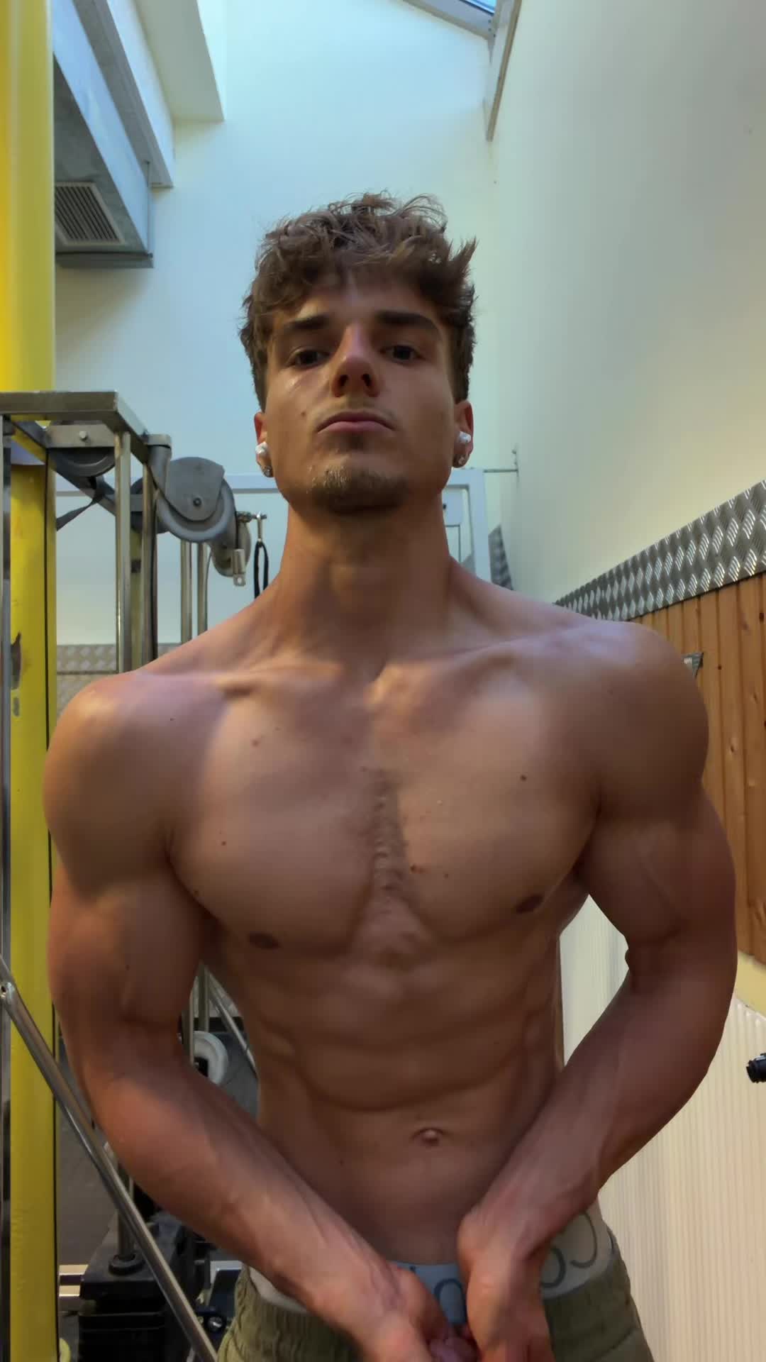 @Lucas Schmidt