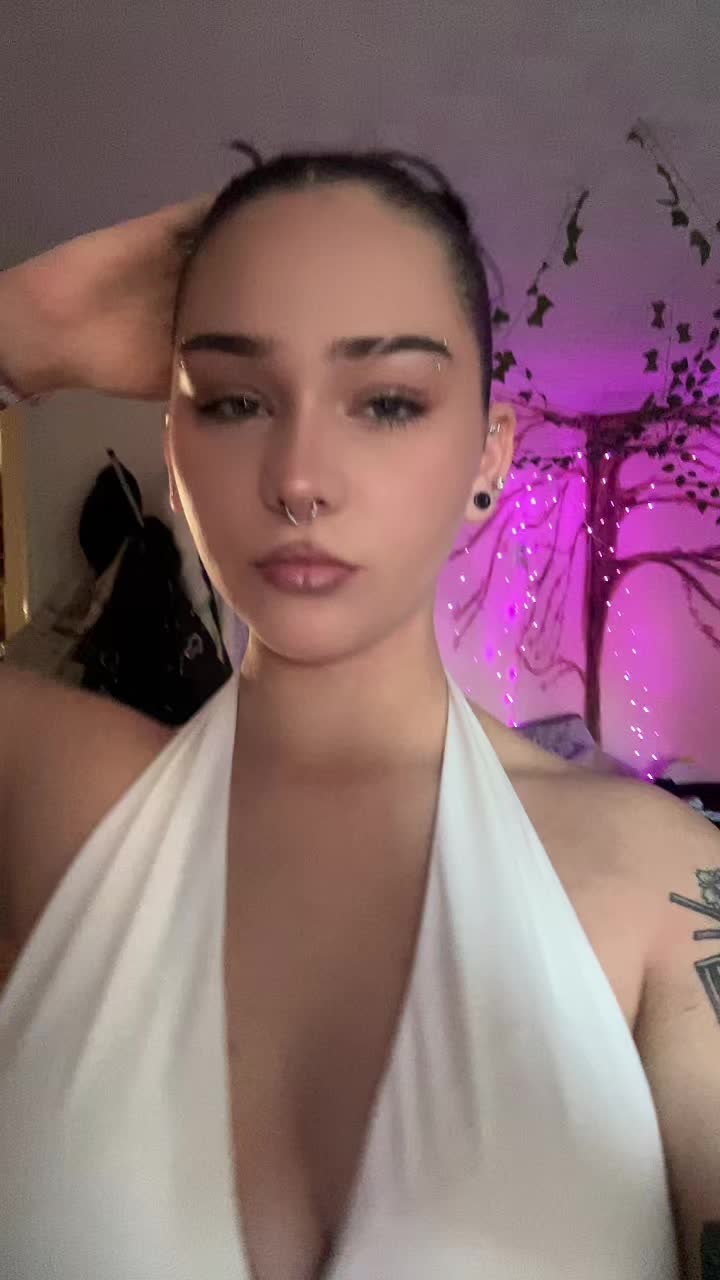 @kicsike