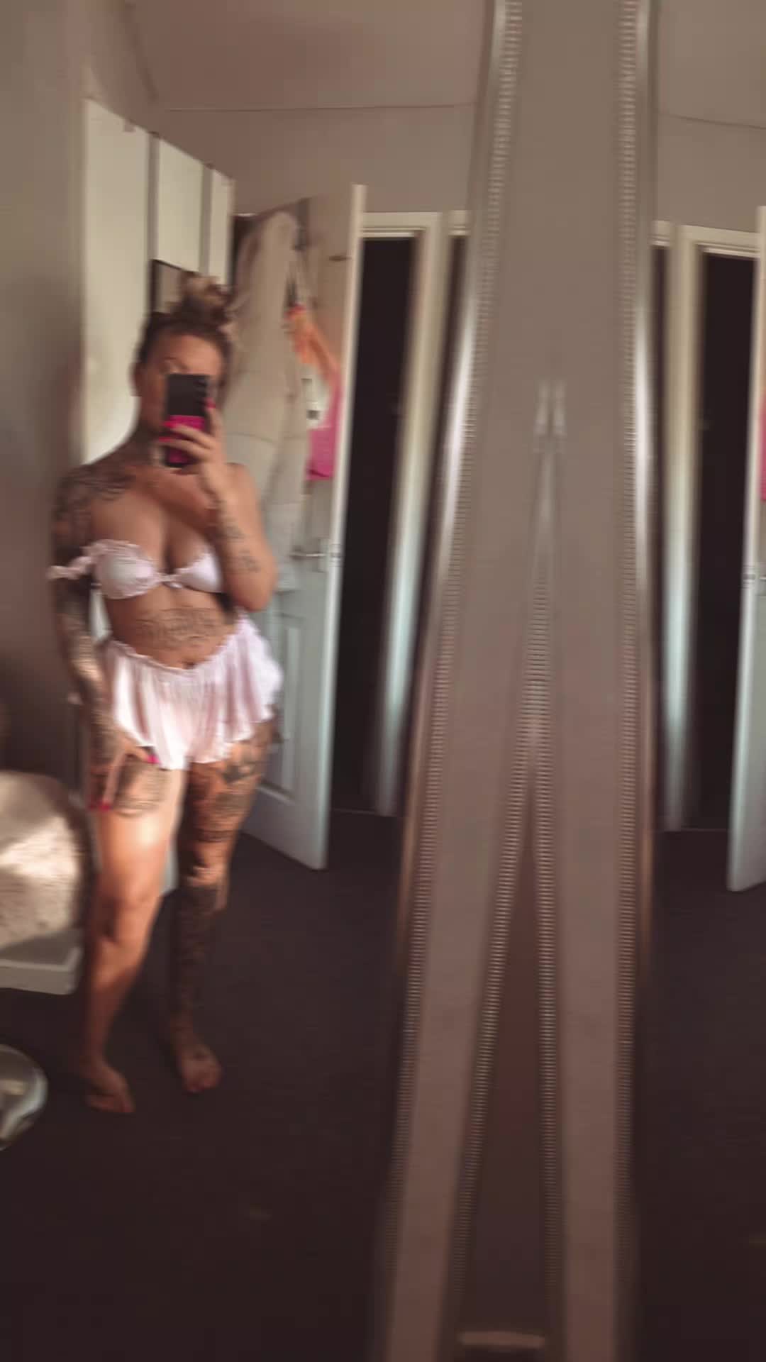 @reevesnicky