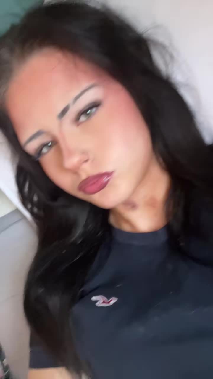 @๐๐๐ข๐ ๐๐ข๐ฅ๐ฃ