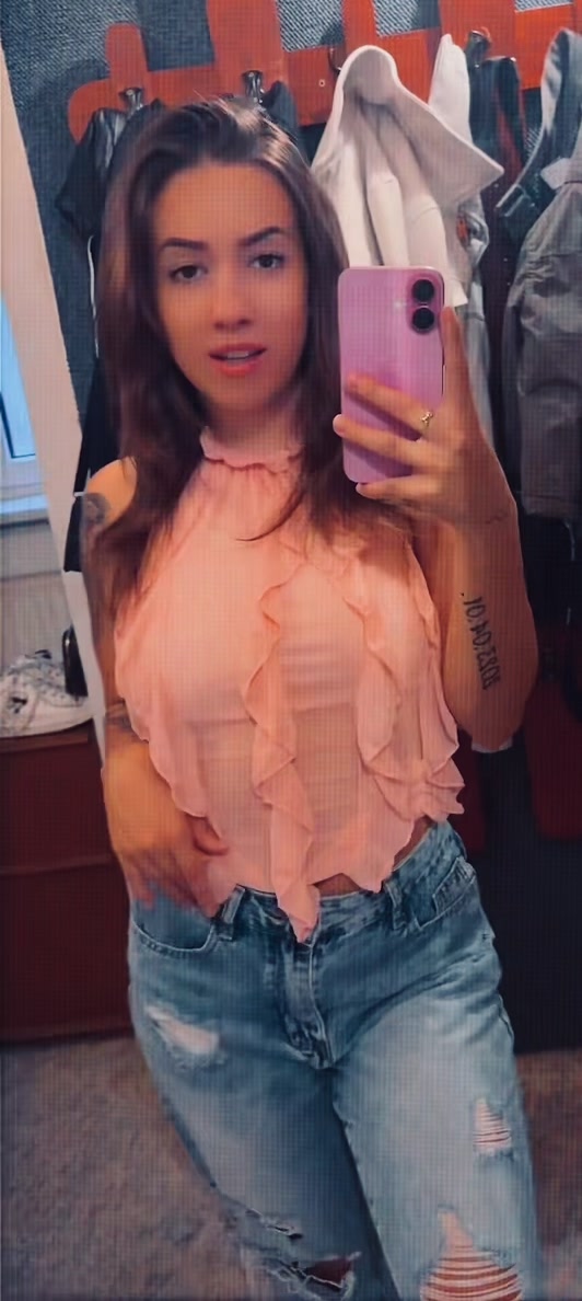 @𝒩