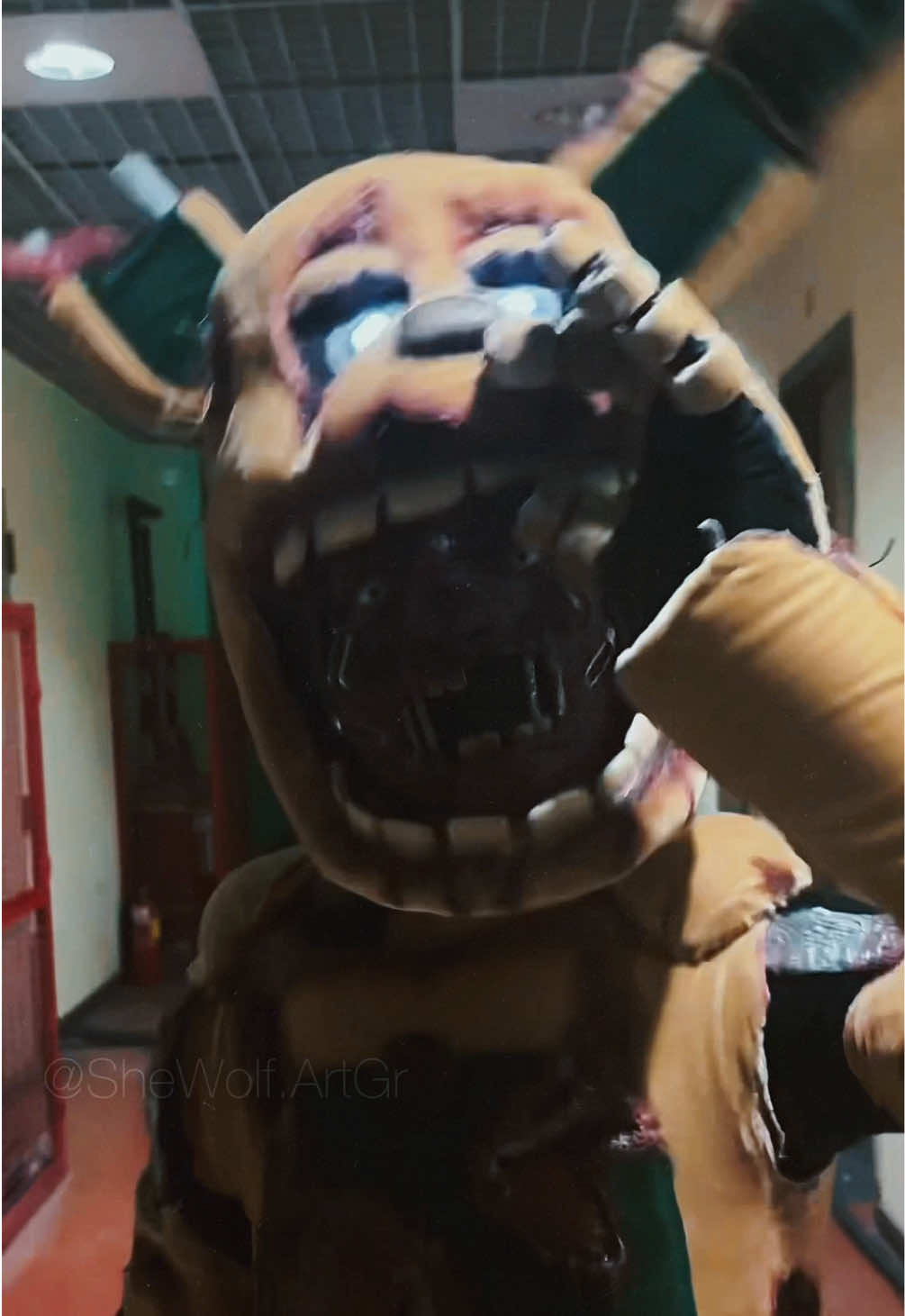@SʜᴇWᴏʟғ.AʀᴛGʀ