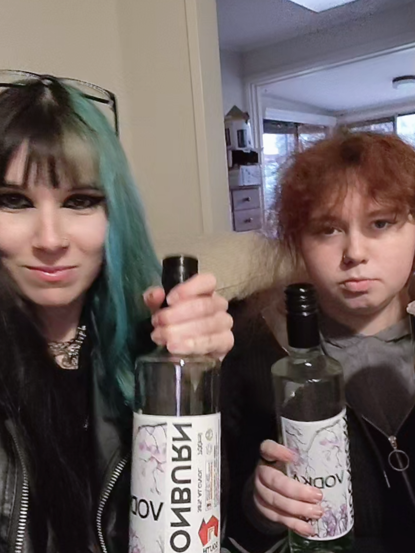 @urløcalghøsthuntingwitch
