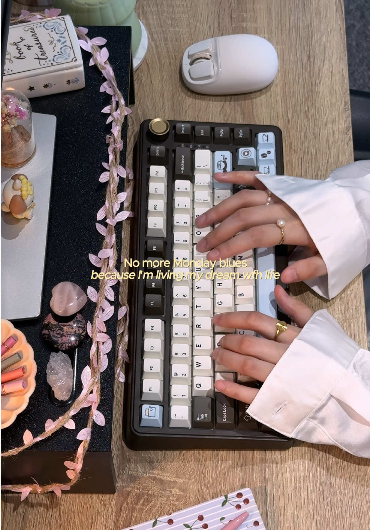 @Juli&eacute;y ♡ the cozy life edit.
