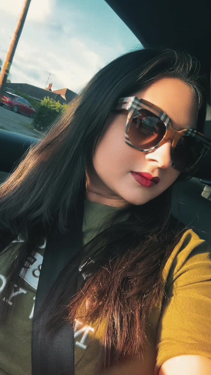 @PREET🌸♥️