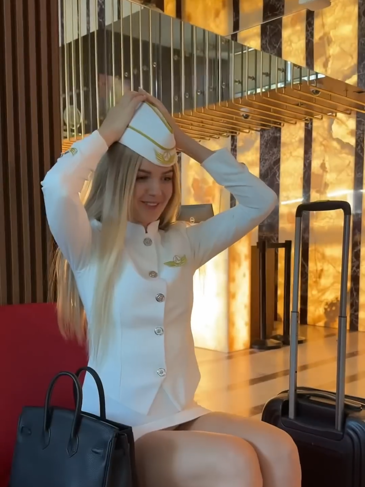 @Ryanair Cabin Crew
