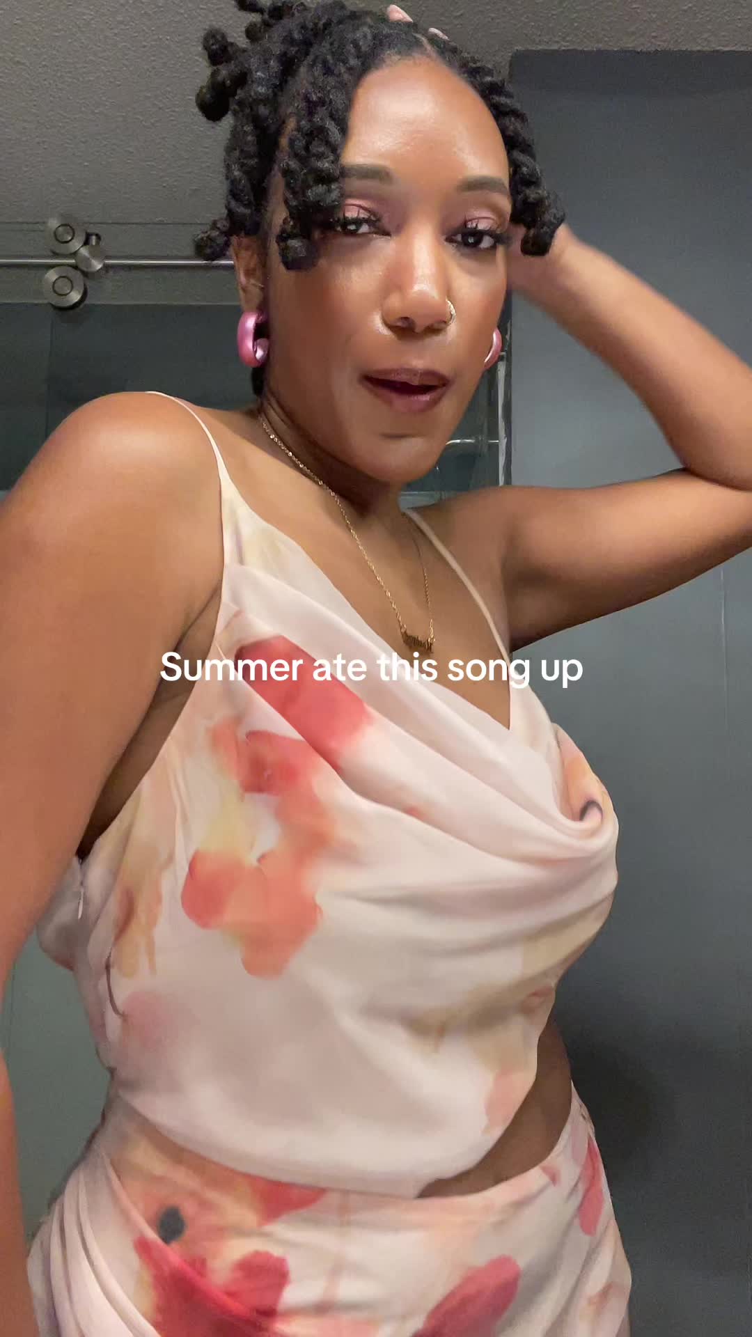 @Monique