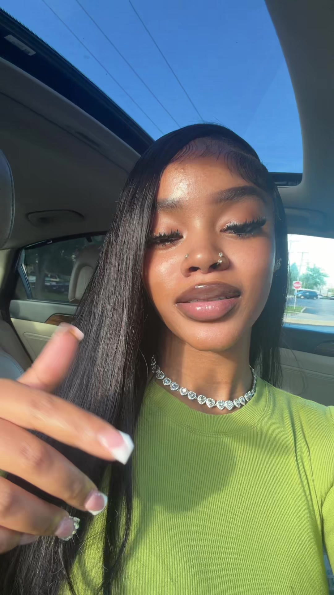 @ItsEssence🥥