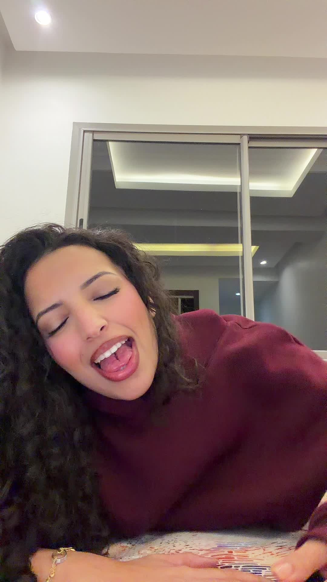 @zehips00