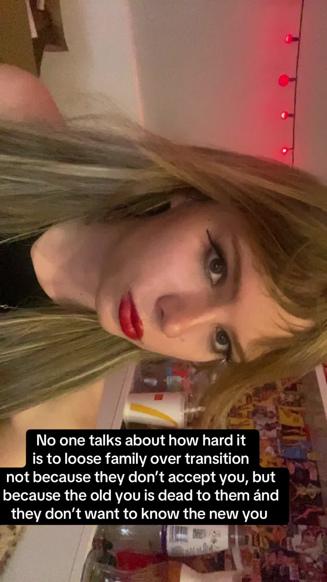 @tslaurenx