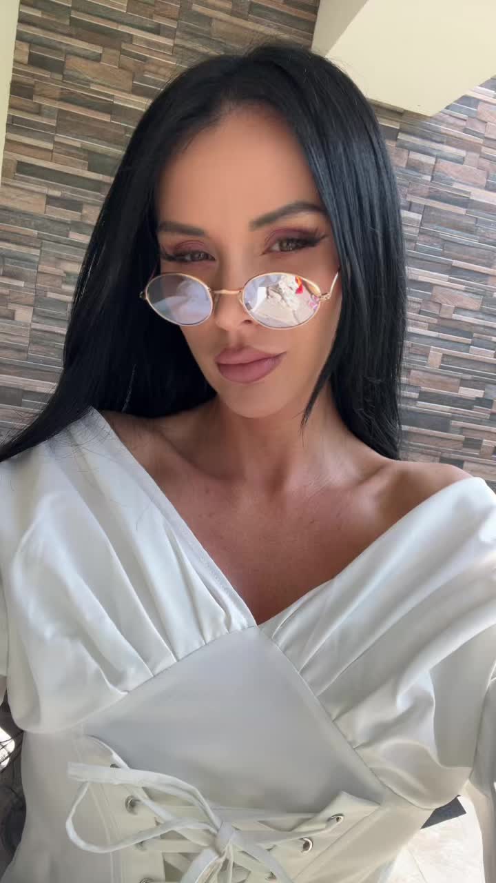 @Daniela Crudu