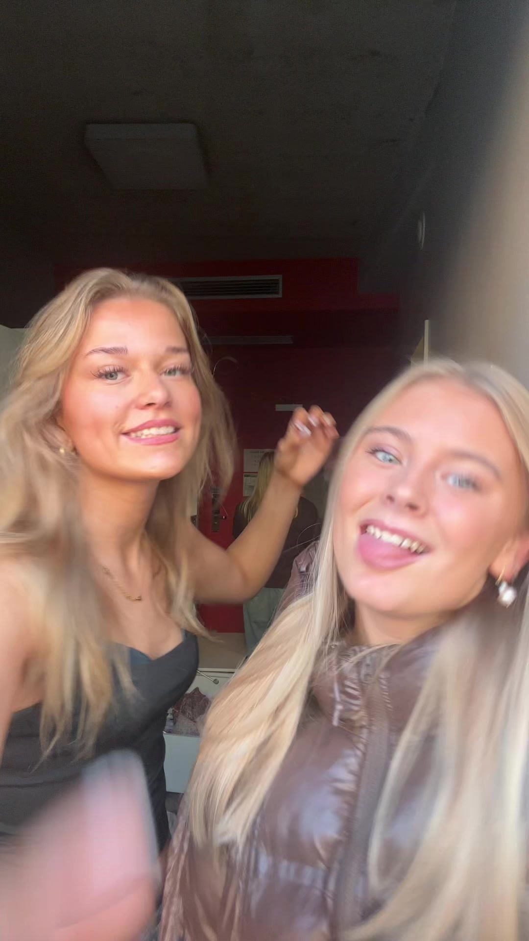 @Emiely.Andersen