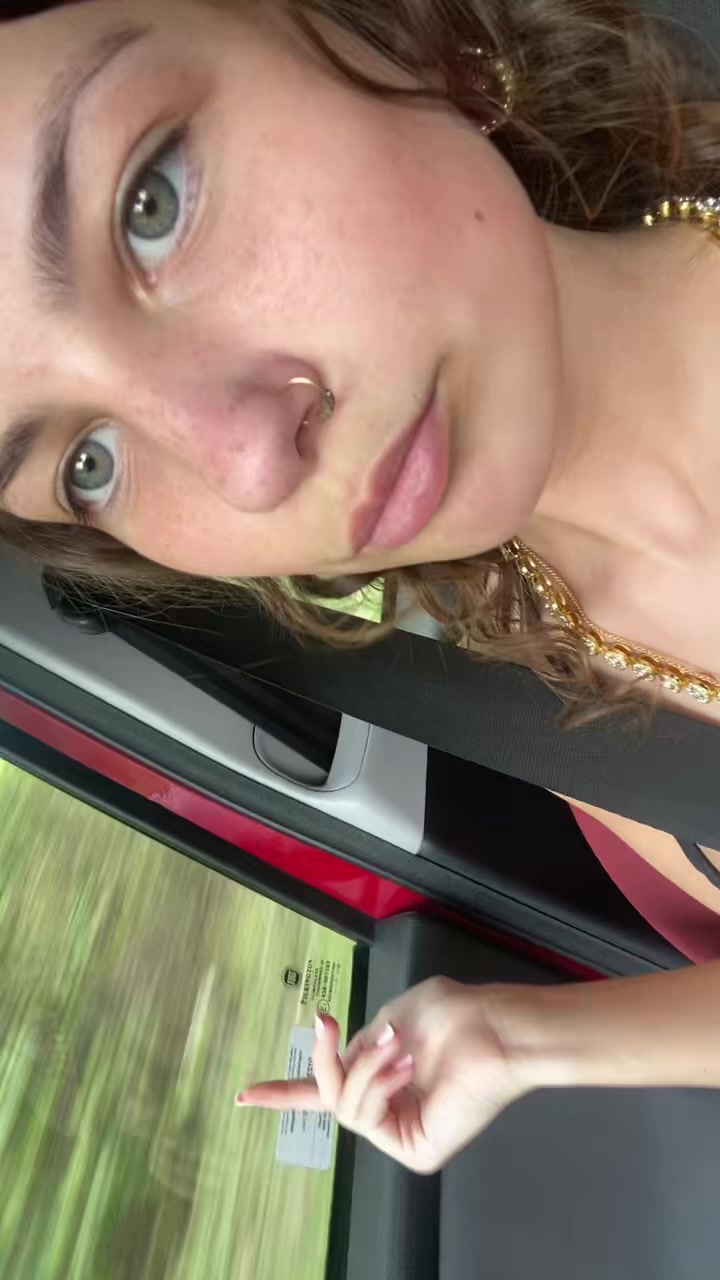 @SOPHIE ROSE
