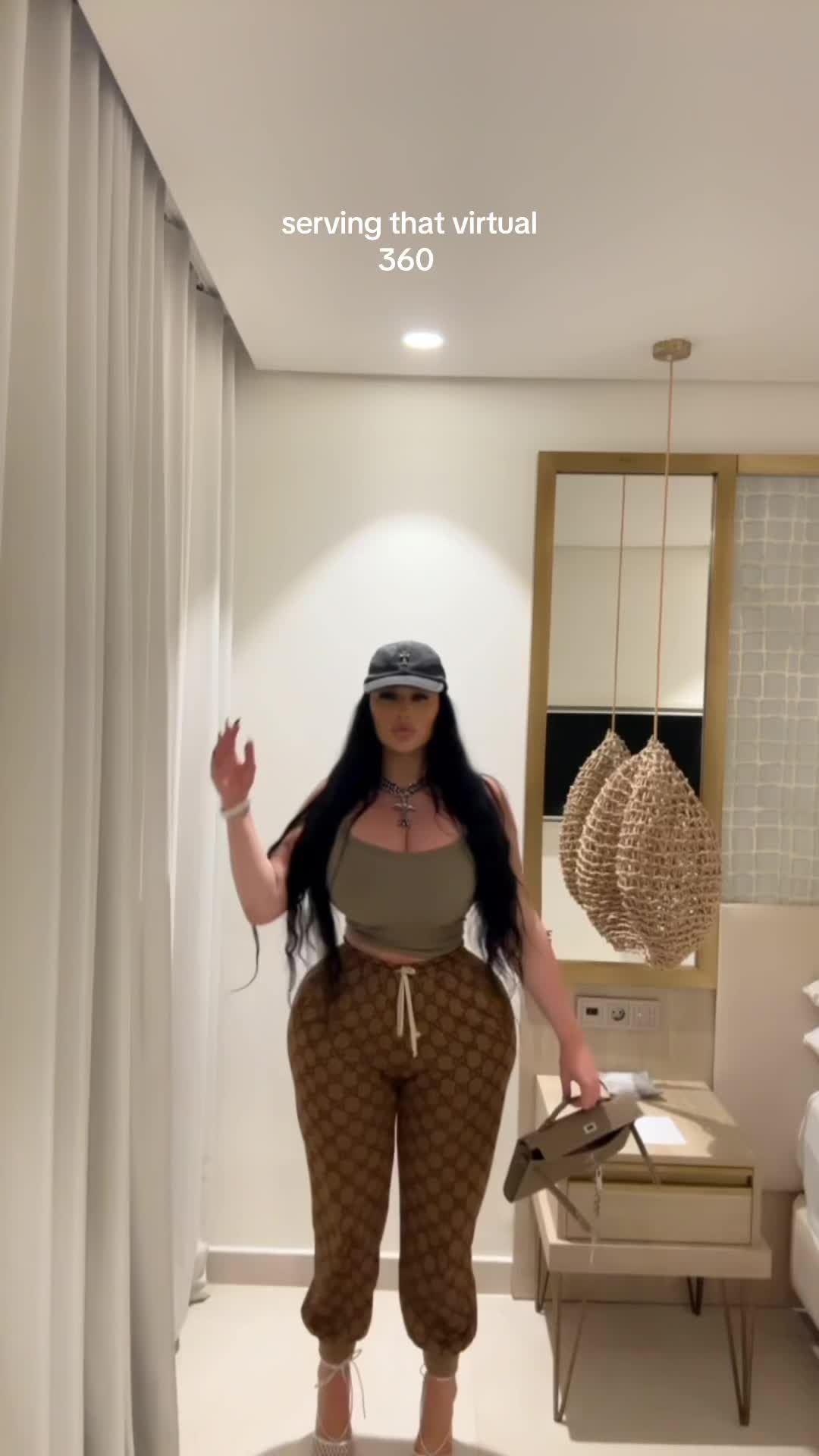 @Sxmonne