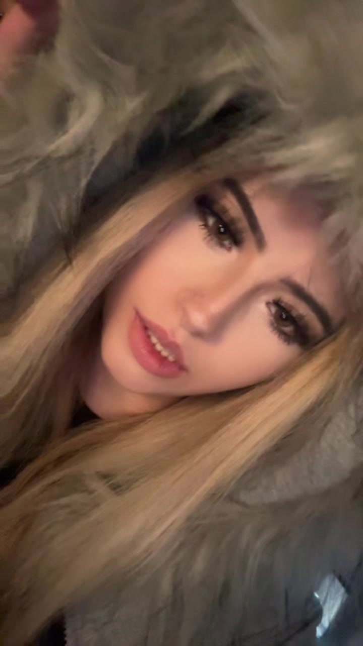 @Ę🧛🏼♀️
