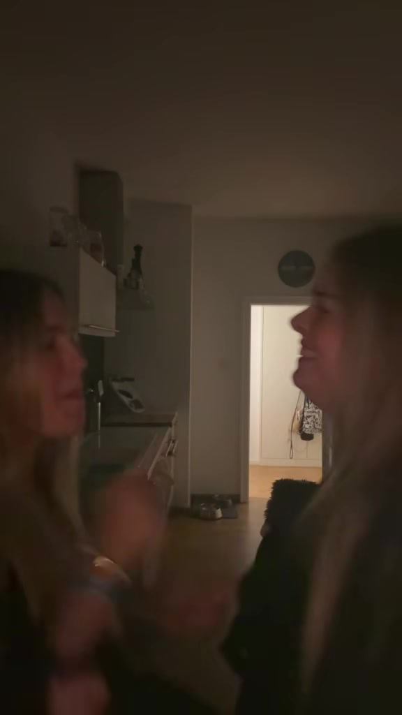 @Juli