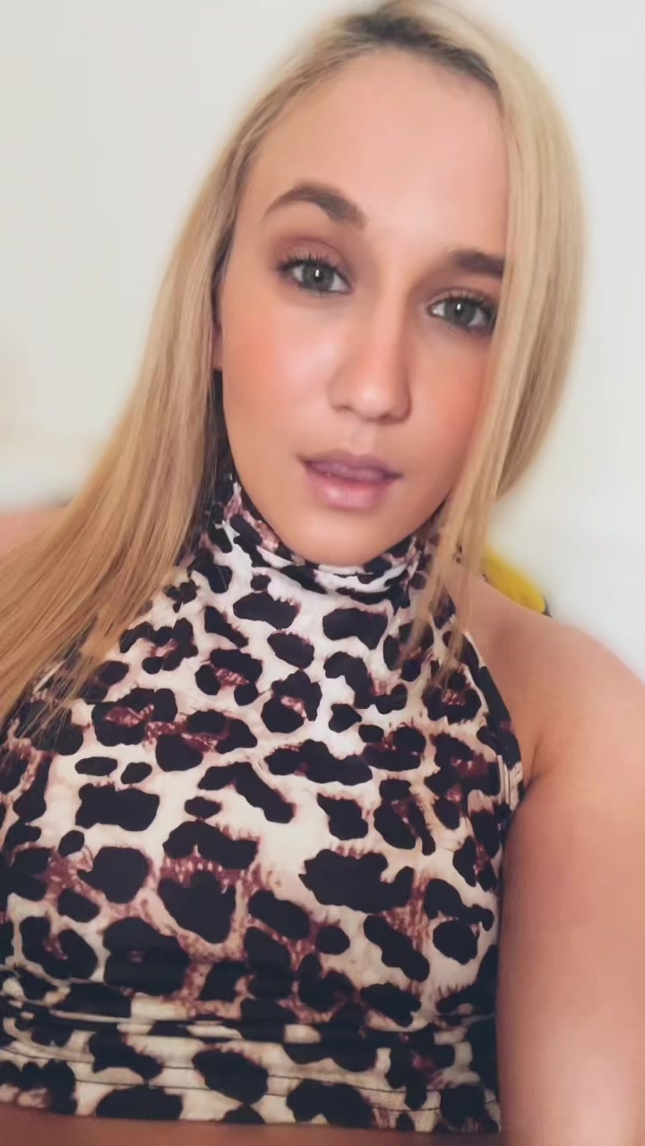 @Vivien Kulcs&aacute;r