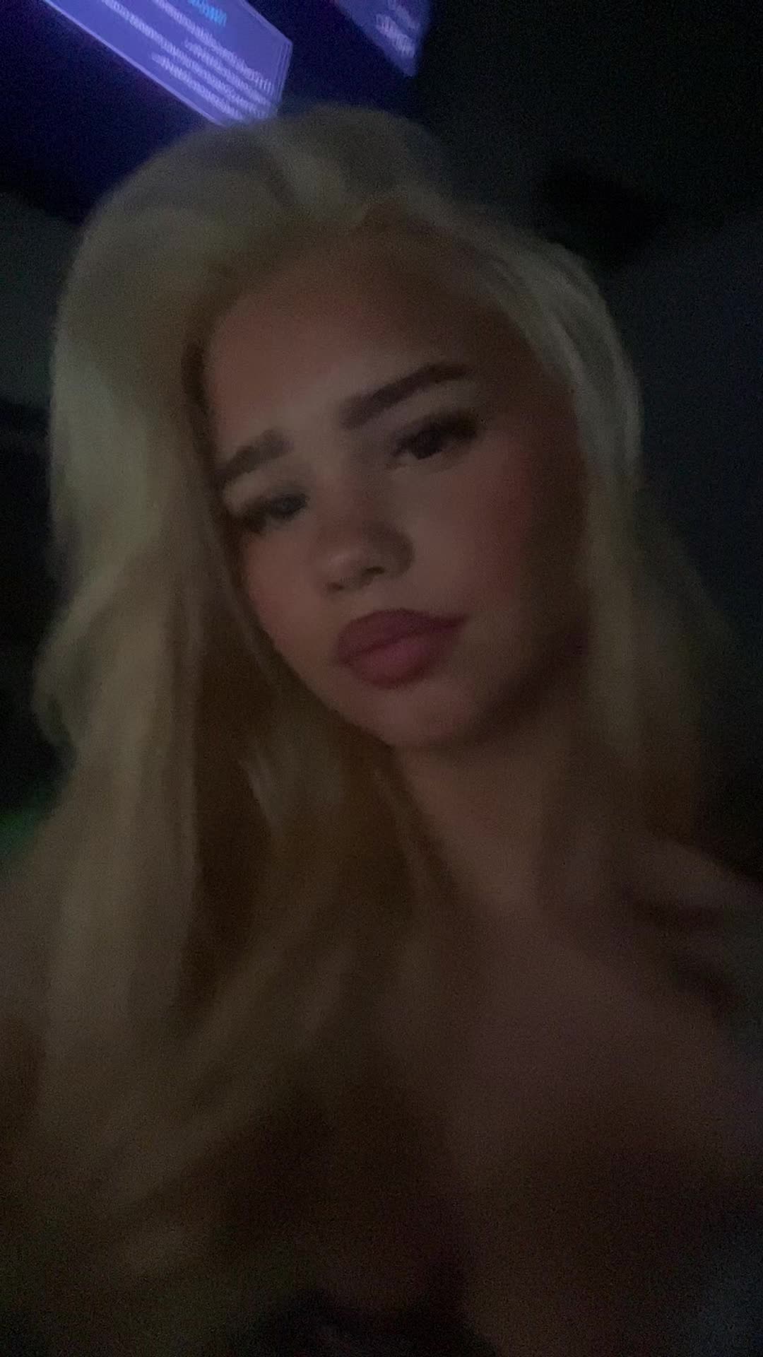 @💎𝐌𝐈𝐊𝐀 𝐁𝐑𝐎𝐎𝐊𝐒💎