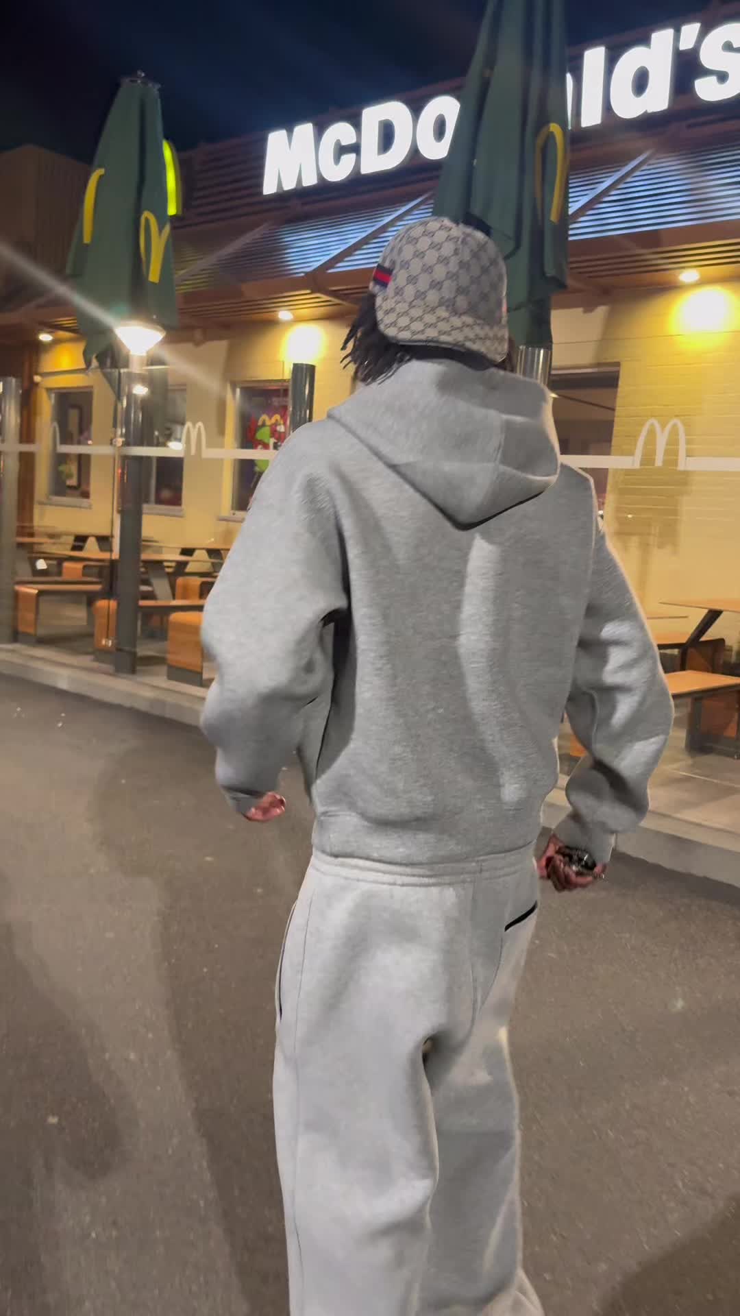 @bk