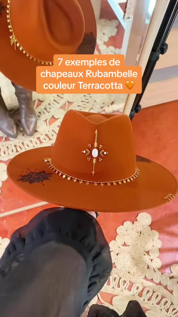 @Rubambelle • Chapelière 🎩✨