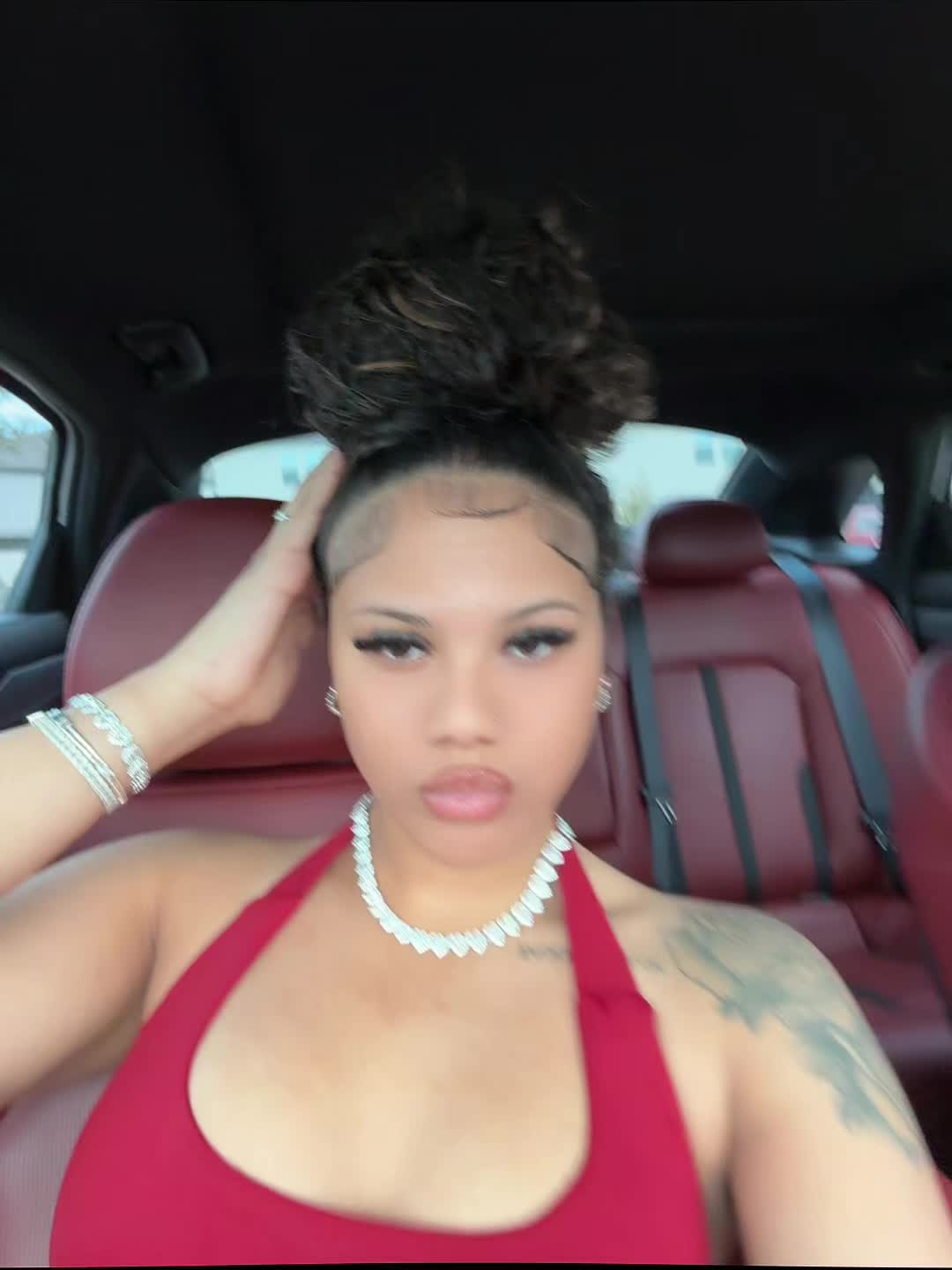@🕵️♀️